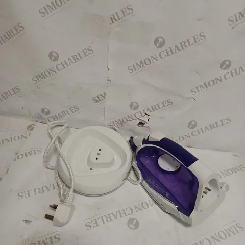 RUSSELL HOBBS FREEDOM CORDLESS 2400W IRON