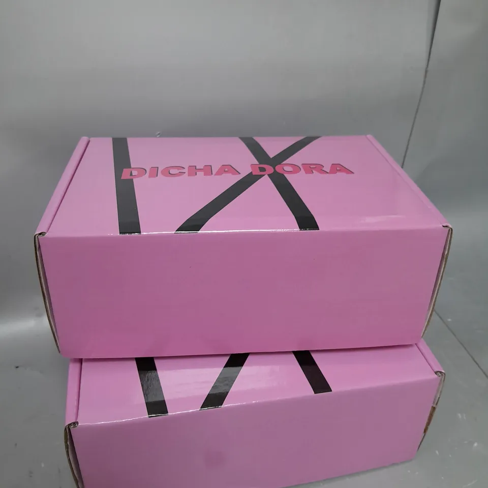 2 X DICHA DORA HEATED EYELASH CURLER SETS