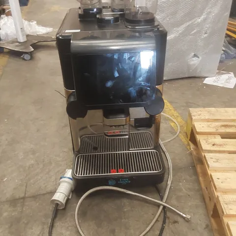 FAEMA X20 CS10 COMMERCIAL BEAN TO CUP COFFEE MACHINE