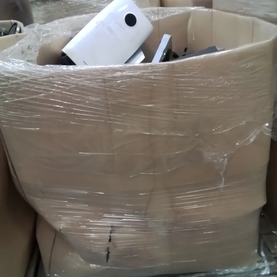 PALLET CONTAINING A LARGE QUANTITY OF ELECTRICAL PRODUCTS TO INCLUDE;AIR COOLER,KETTLE,TOASTIE MACHINE,BLENDER HANDHELD