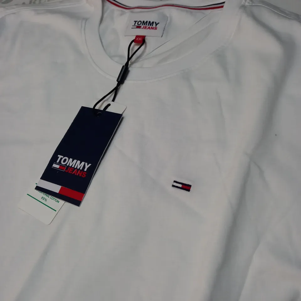 TOMMY HILFIGER LOGO T-SHIRT SIZE XXL
