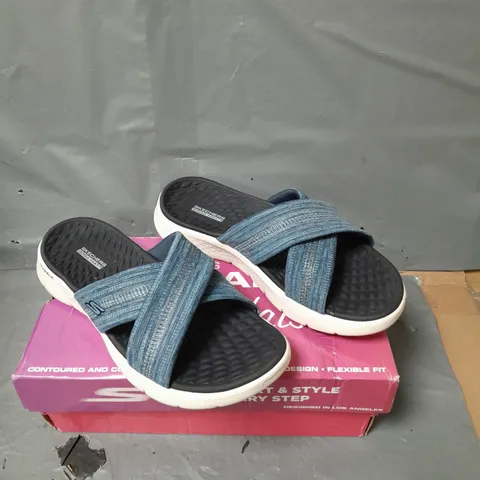 SKECHERS GO WALK FLEX SANDALS NAVY SIZE 5