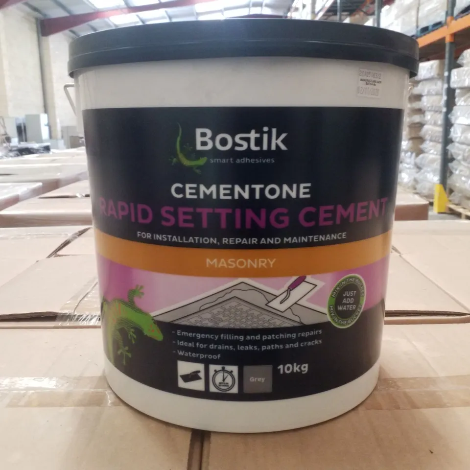 PALLET CONTAINING APPROXIMATELY 36 BUCKETS OF BOSTIK CEMENTONE RAPID SETTING WATERPROOF CEMENT 10KG