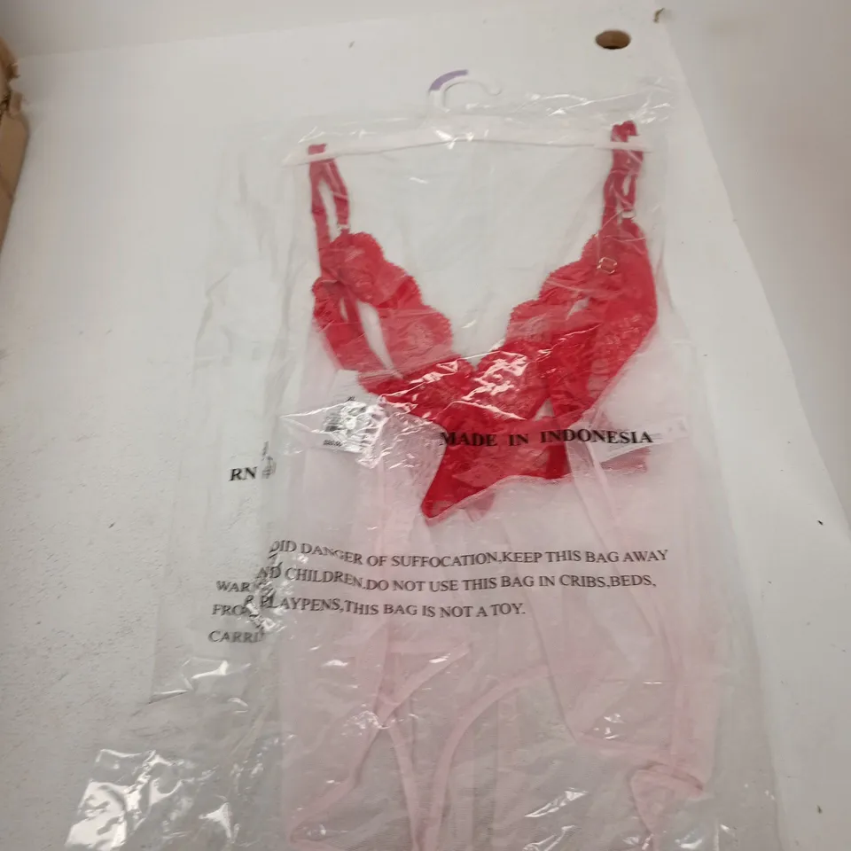 BOX OF APPROXIMATELY 12 LINGERIE SETS IN ASSORTED SIZES 