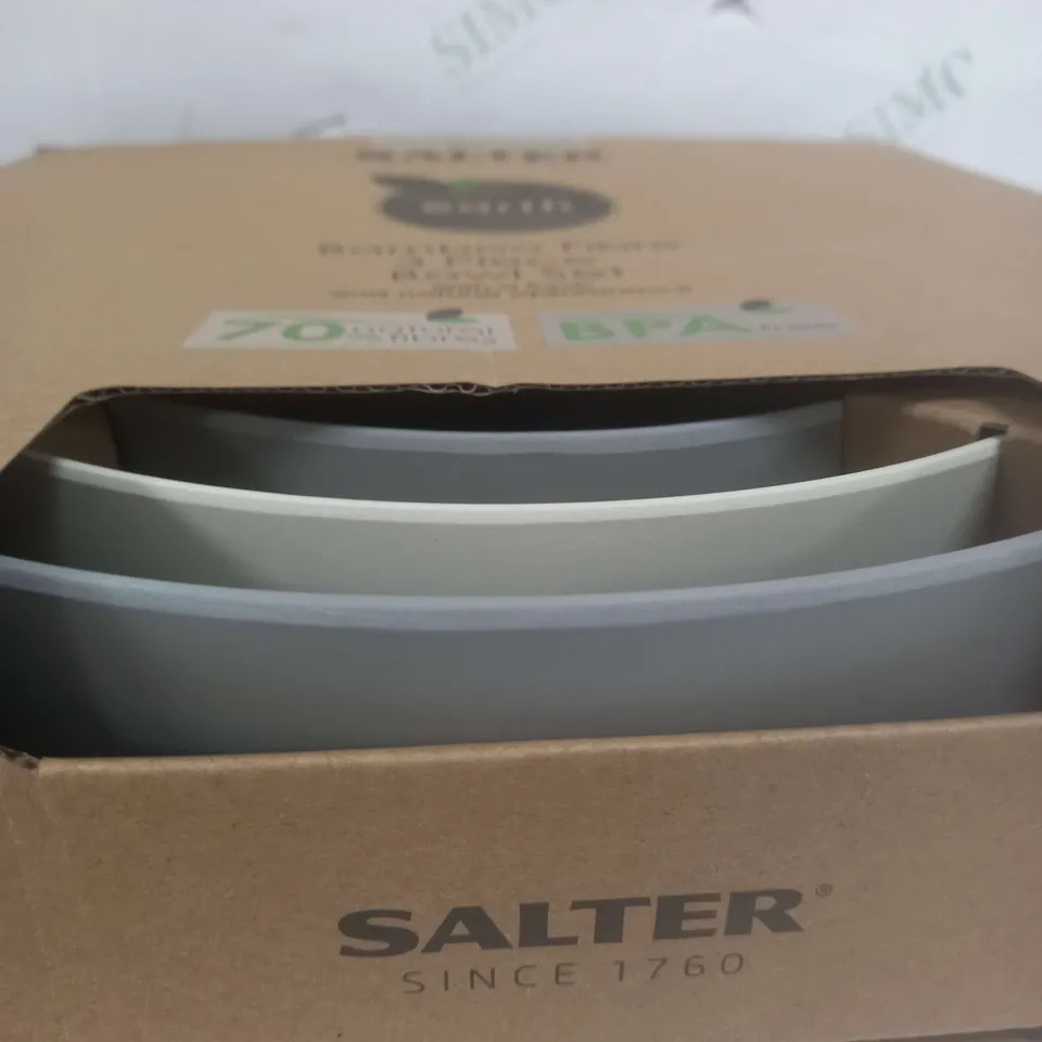 SALTER EARTH THREE-PIECE LIGHTWEIGHT REUSABLE BOWL SET