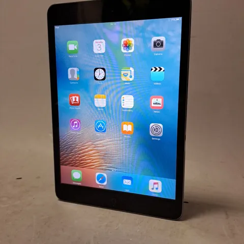 APPLE IPAD A1432