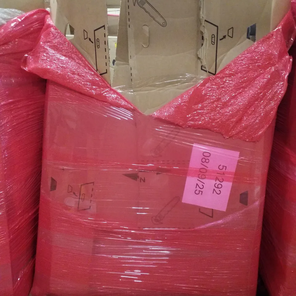 PALLET CONTAINING ASSORTED PRODUCTS INCLUDING HEX TRAP BAR, TELESCOPIC LADDER 3.2M, WALL CLOCK & UGO STAND WITH DIGNITY COVER