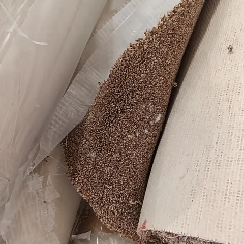 ROLL OF QUALITY STS HERITAGE LUXURY BROWN SUGAR CARPET // APPROX SIZE: 5.0 X 6.1m
