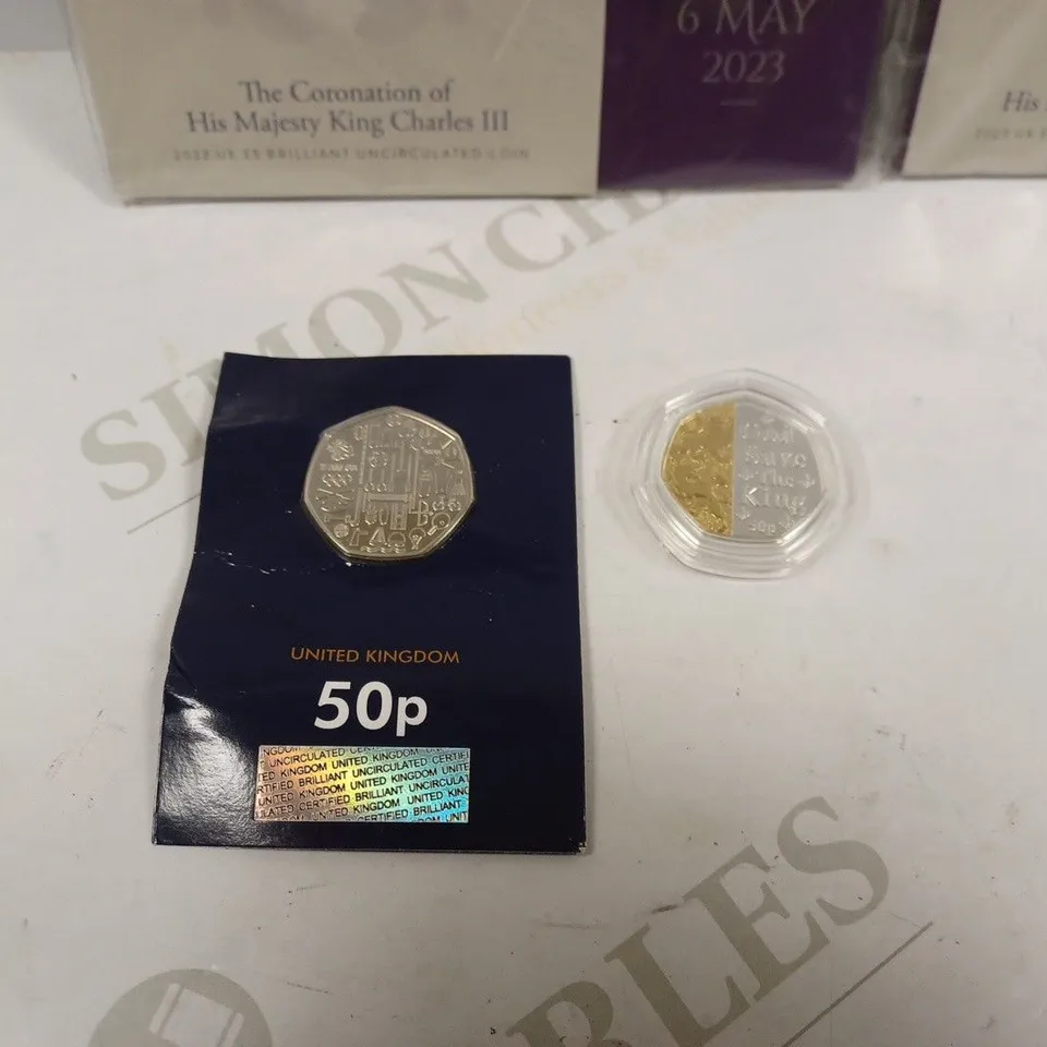 LOT TO CONTAIN 5 X ASSORTED COMMEMORATIVE COLLECTORS COINS. DESIGNS VARY 