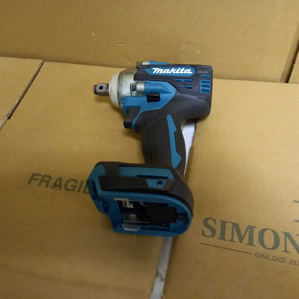 MAKITA DTW300Z CORDLESS IMPACT WRENCH