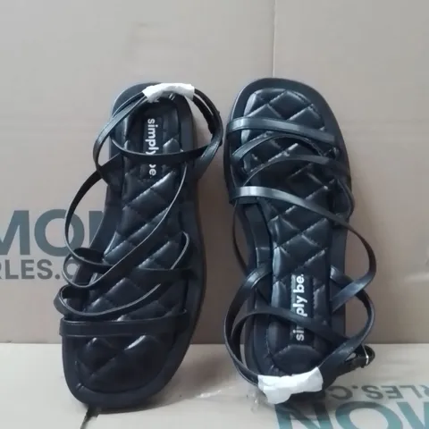 BOXED BRAND NEW APPROXIMATELY 6 SIMPLY BE PHEOBE WIDE SHOES BLACK SIZE 8