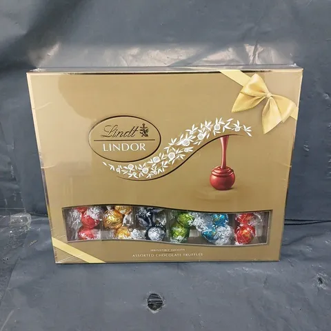 SEALED LINDT LINDOR CHOCOLATE COLLECTION 