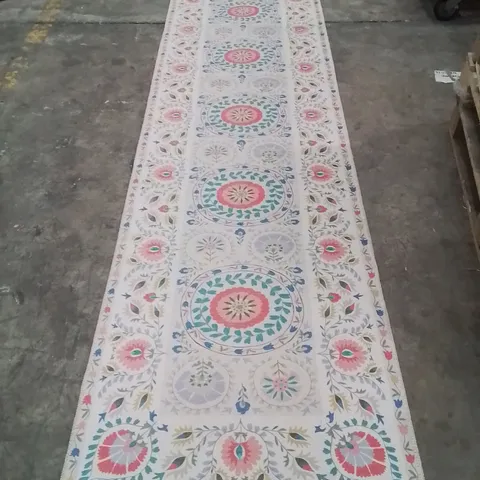 QUALITY DESIGNER AREA RUG - APPROXIMATELY 300X80CM