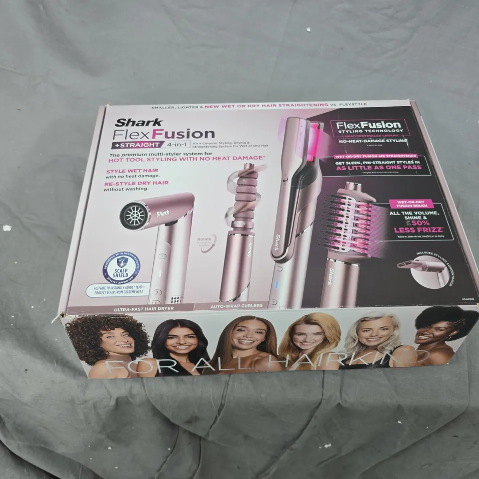 SHARK FLEXFUSION STRAIGHT 4 IN 1 AIR STYLER