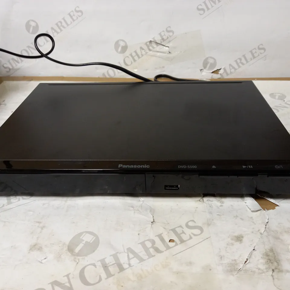 PANASONIC S500EB-K DVD/CD PLAYER