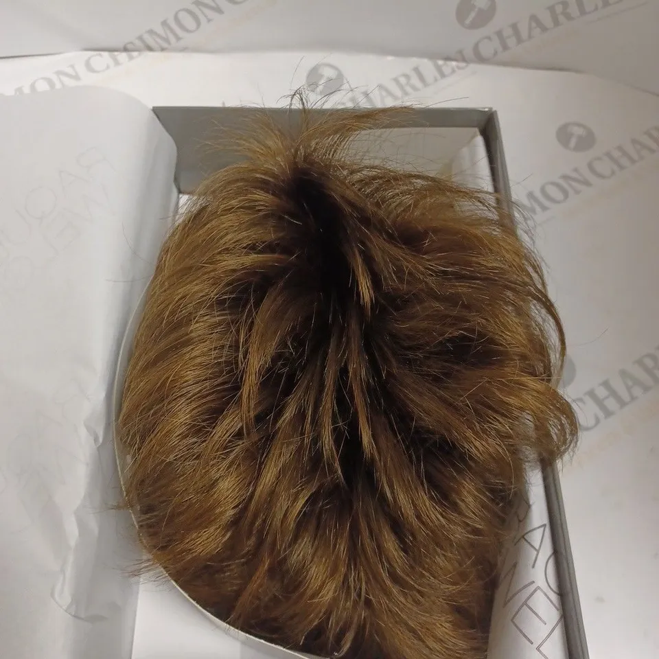 BOXED WINNER WIG BY RAQUEL WELCH - BROWN