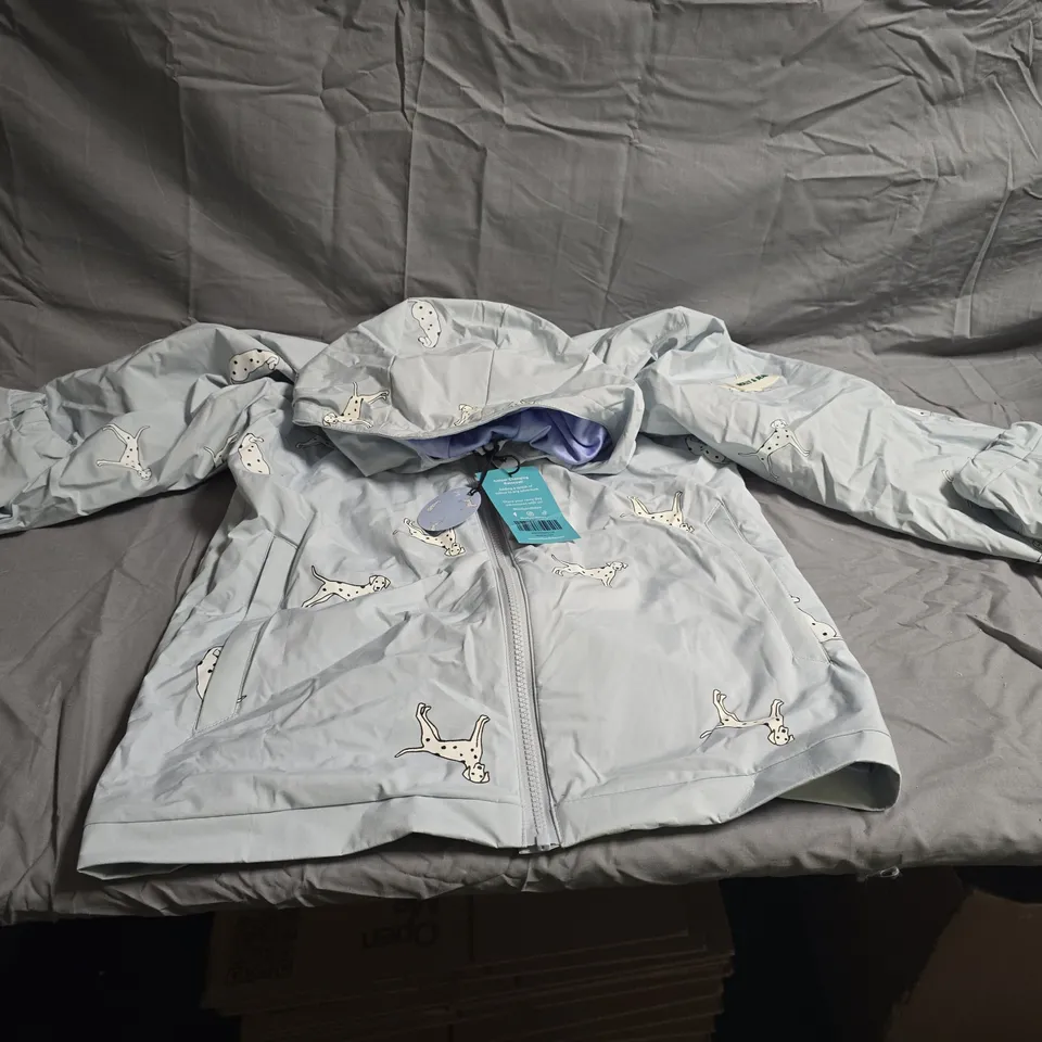 HOLLY & BEAU COLOUR CHANGING RAINCOAT – KIDS, DALMATIAN PRINT-SIZE SMALL- NO BAG 