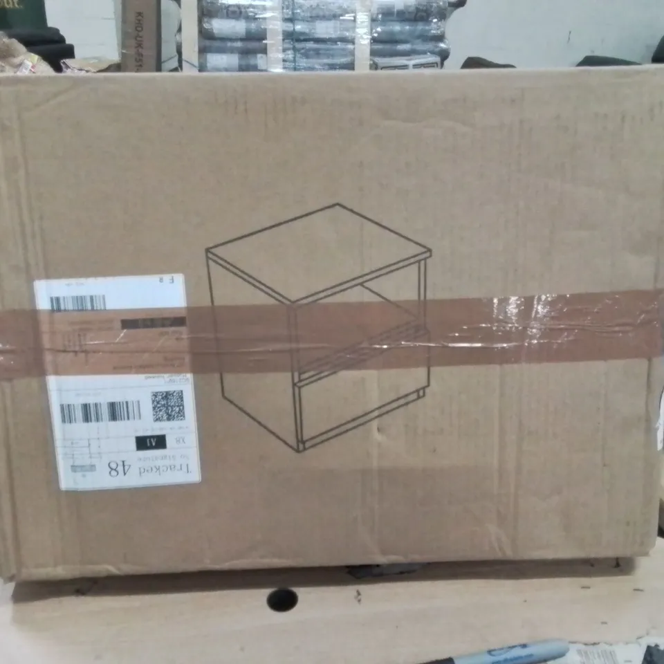 BOXED NIGHTSTAND