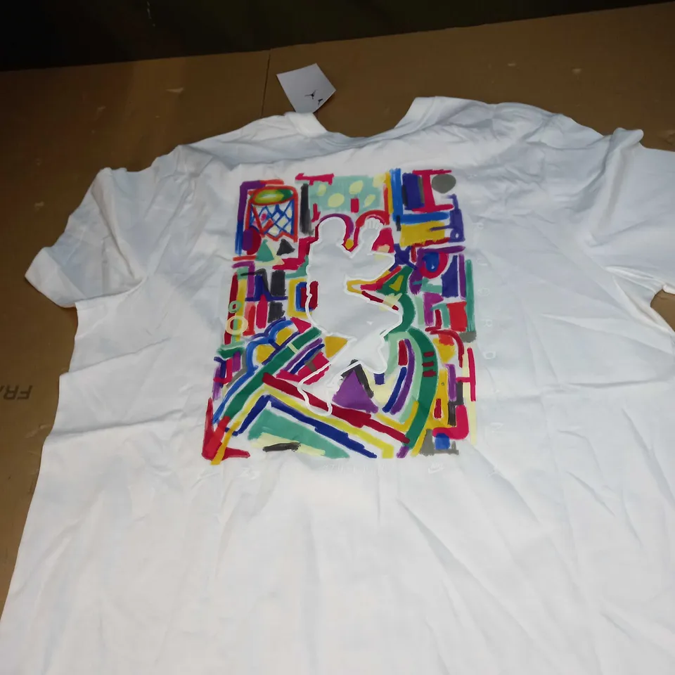 NIKE AIR JORDAN T-SHIRT SIZE L