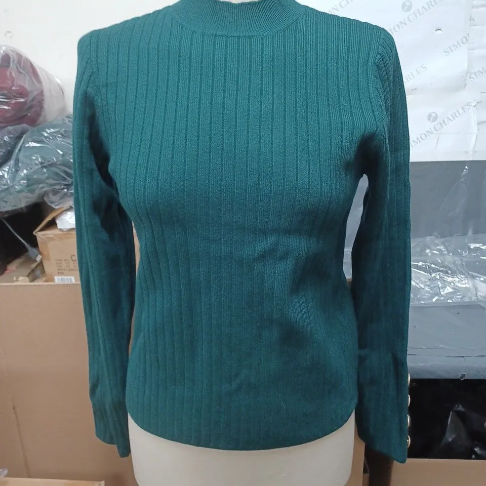 APRICOT GOLD BUTTON DETAIL JUMPER GREEN SIZE 10
