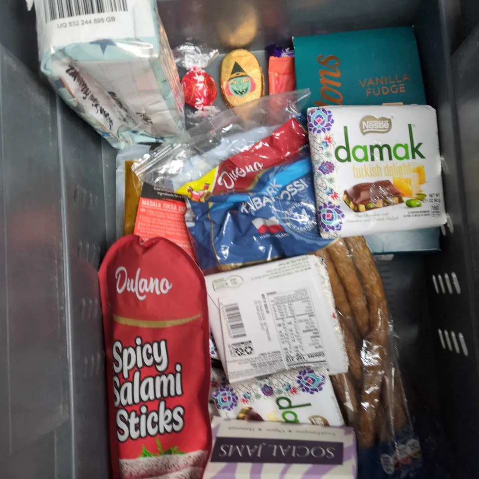 APPROXIMATELY 10 ASSORTED FOOD AND DRINK ITEMS TO INCLUDE ELLA'S KITCHEN THE PURPLE ONE, TOBLERONE DIAMOND TRUFFLES AND POPCORN SHE TOFFEE POPCORN ETC