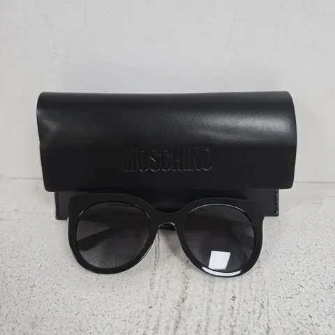 MOSCHINO ROUND FRAME SUNGLASSES WITH M TRIM