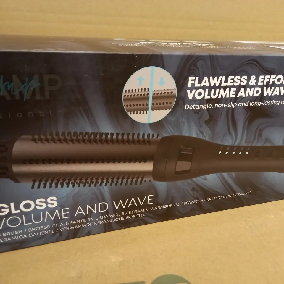 BOXED REVAMP PROGLOSS BIG VOLUME AND WAVE HOT CERAMIC BRUSH