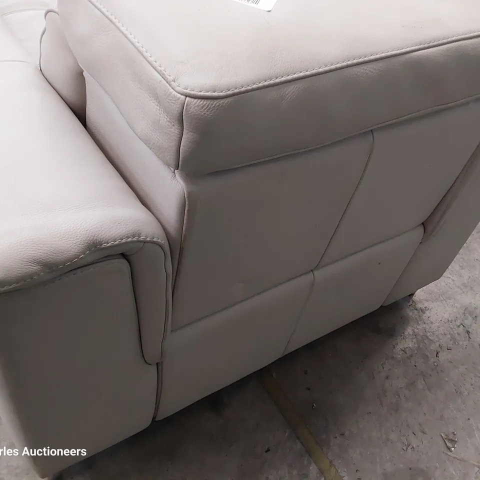 QUALITY ITALIAN DESIGNER POWER RECLINING EASY CHAIR LIGHT GREY LEATHER