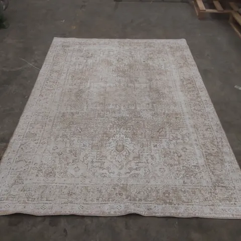 QUALITY DESIGNER AREA RUG - APPROXIMATELY 226 x 156cm