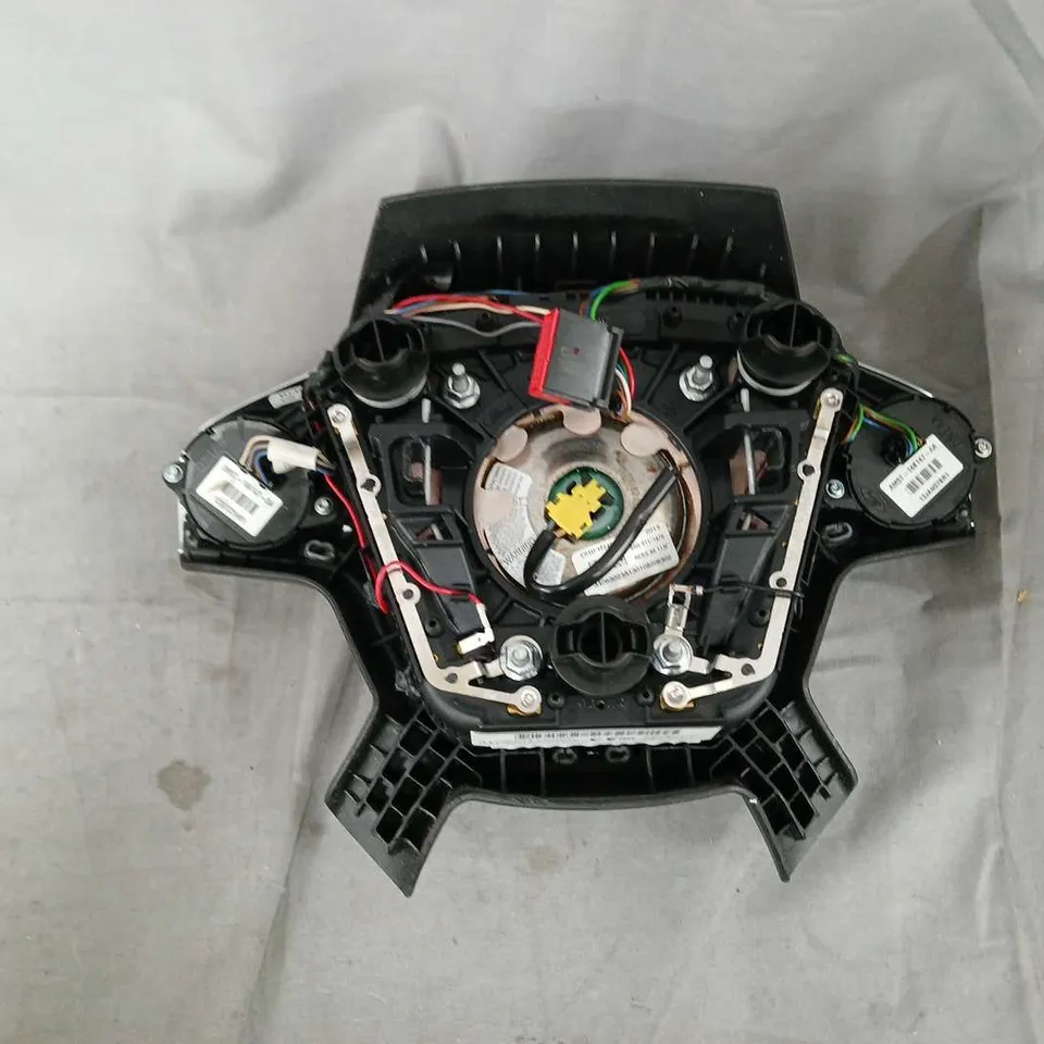 FORD STEERING WHEEL WITH AIRBAG MODULE