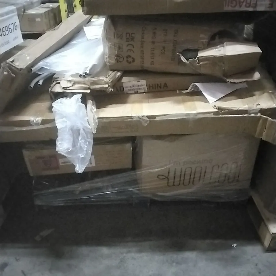 PALLET TO INCLUDE TOILET RACK,BATHROOM CABINET, LED LIGHTS AND OTHER ASSORTED ITEMS...