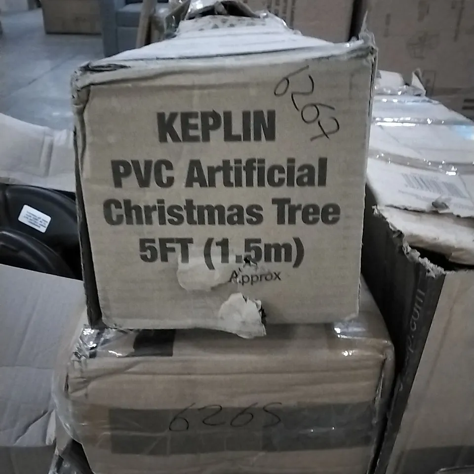 BOXED KEPLIN PVC ARTIFICIAL 5FT CHRISTMAS TREE - 1 BOX