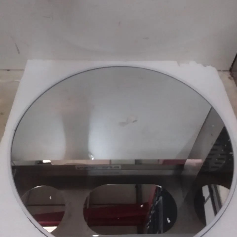BUAM ACCENT MIRROR 60CM WITH WHITE FRAME 