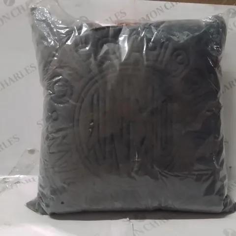 BRAND NEW SEALED CIRCLE LOGO CHARCOAL