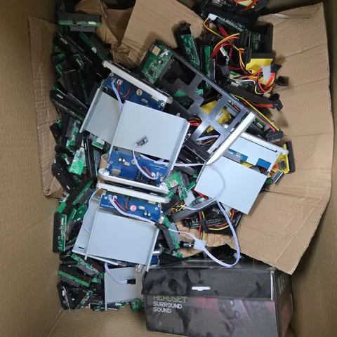 APPROXIMATELY 50 ASSORTED ELECTRICAL COMPONENTS & PARTS - COLLECTION ONLY 