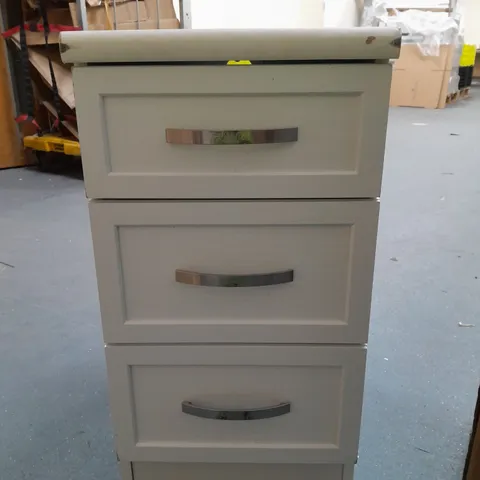 CAMBERLEY 3 DRAWER GRADUATED BEDSIDE CHEST - COLLECTION ONLY