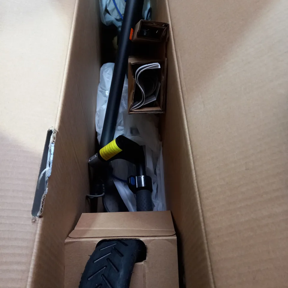 MI ELECTRIC SCOOTER 3 (COLLECTION ONLY) RRP £499.99