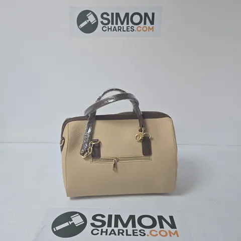 BEIGE PEBBLED LEATHER HANDBAG WITH BROWN TRIM