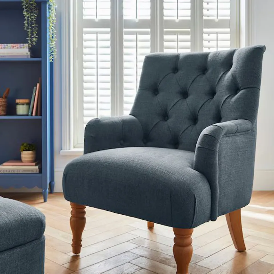 BOXED JULIPA MAE ACCENT CHAIR - BLUE