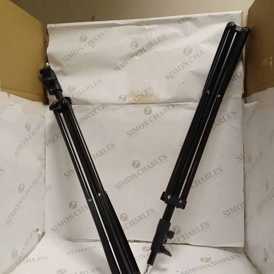 BOX OF PHOTOGRAPHY EQUIPMENT. 