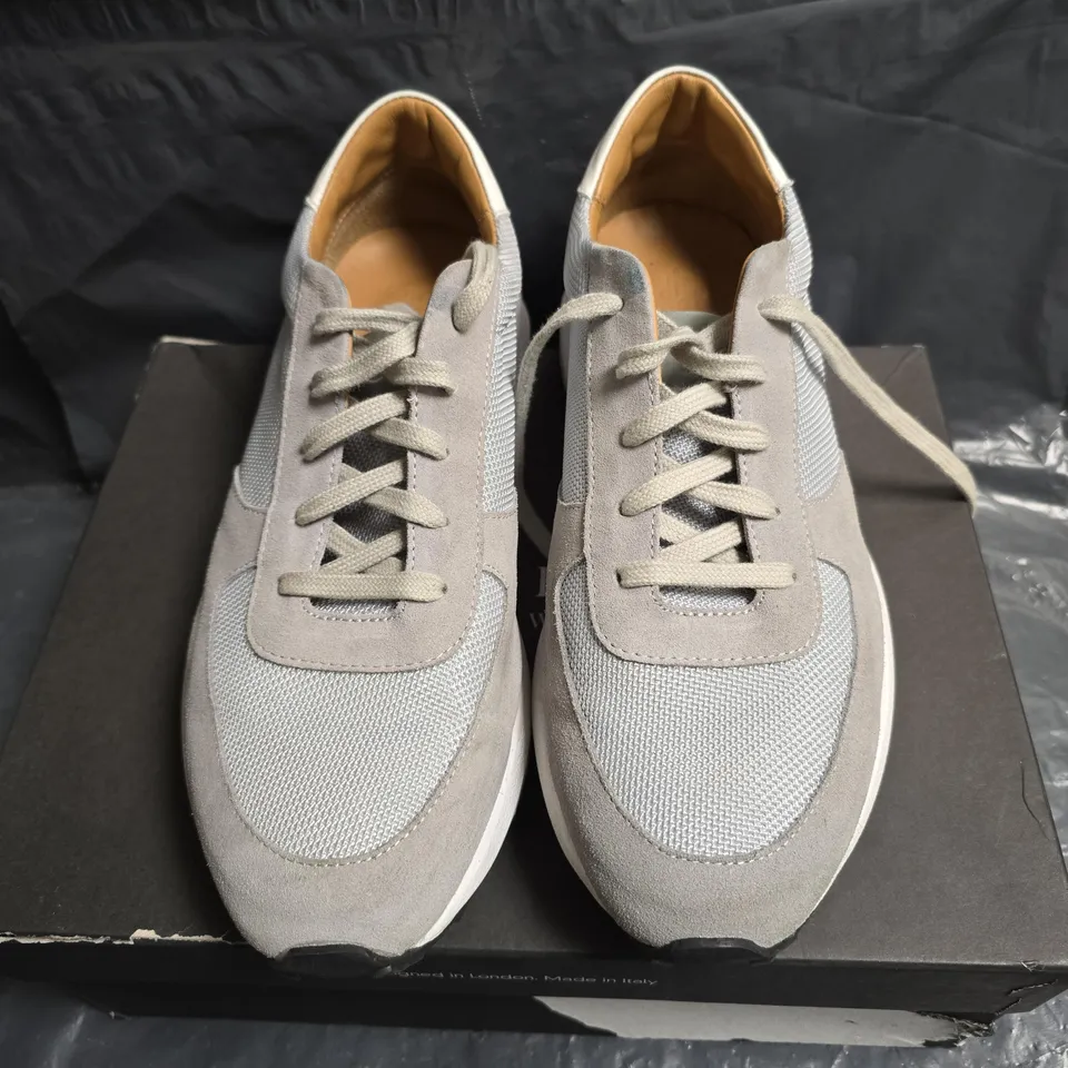 UNSEEN TRINITY TECH SNEAKERS – GREY/WHITE, UK 10 (EU 44)
