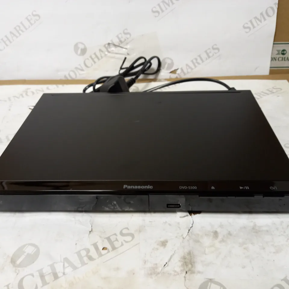 PANASONIC S500EB-K DVD/CD PLAYER