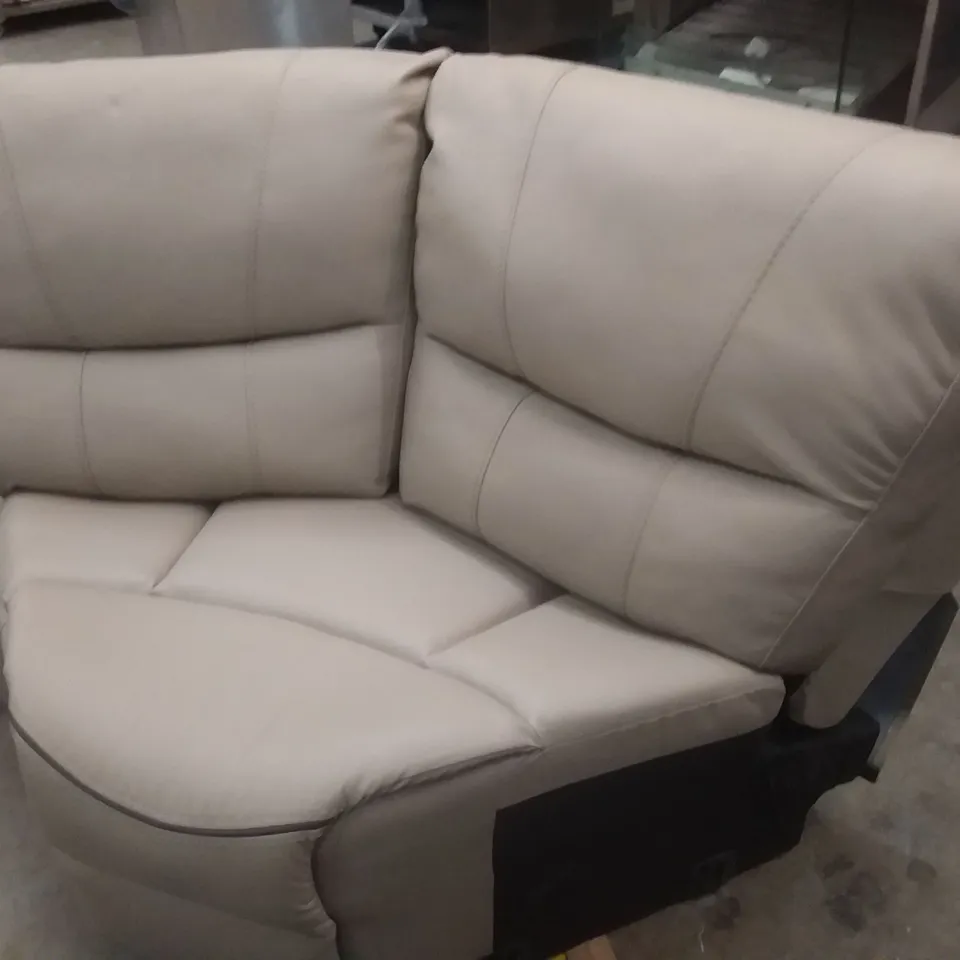 DESIGNER CORNER SECTION FAWN LEATHER