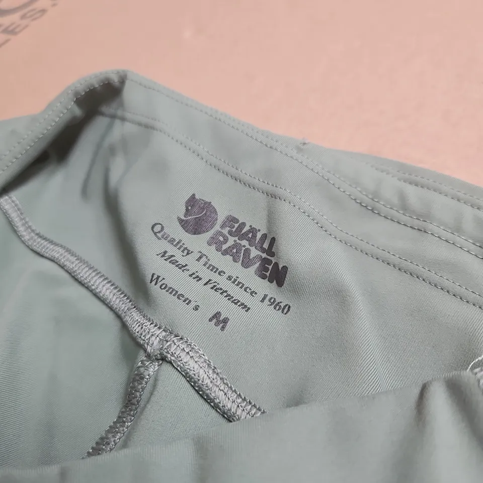 FJALL RAVEN WOMENS LEGGINGS - SIZE ,