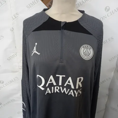 AIR JORDAN PSG FC 1/4 ZIP TRAINING TOP SIZE M