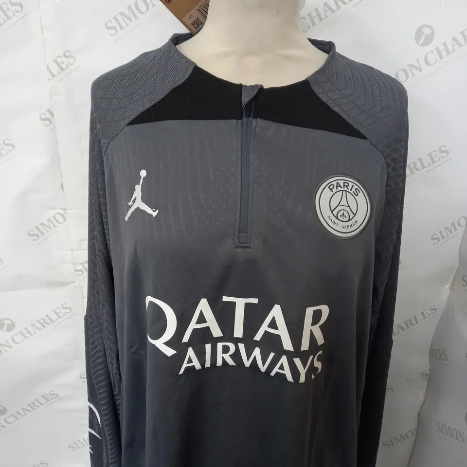 AIR JORDAN PSG FC 1/4 ZIP TRAINING TOP SIZE M