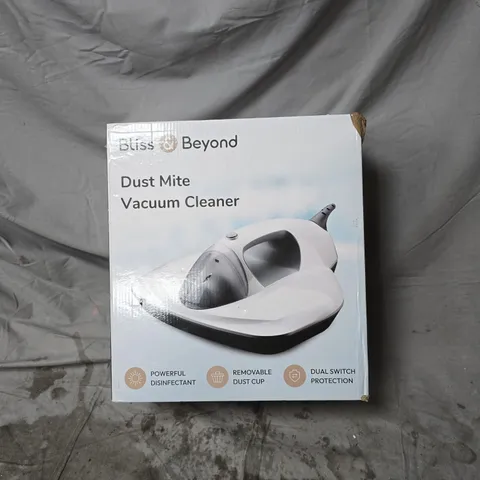 BLISS AND BEYOND DUST MIST VACUUM CLEANER BOXED