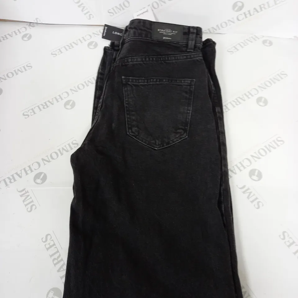 STRADIVARIUS LONG STRAIGHT FIT DENIM JEANS SIZE 30
