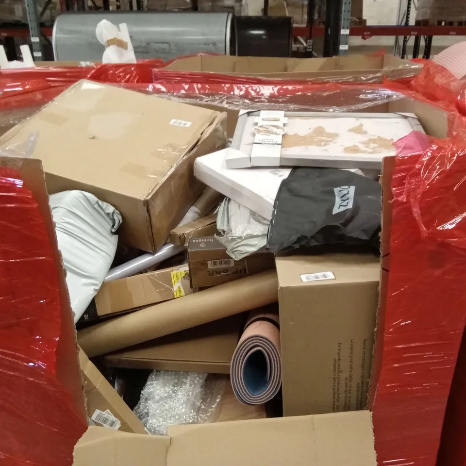 PALLET OF ASSORTED HOUSEHOLD GOODS AND PRODUCTS TO INCLUDE; PULL-UP BAR, TRAVEL MAP, YOGA MAT ETC