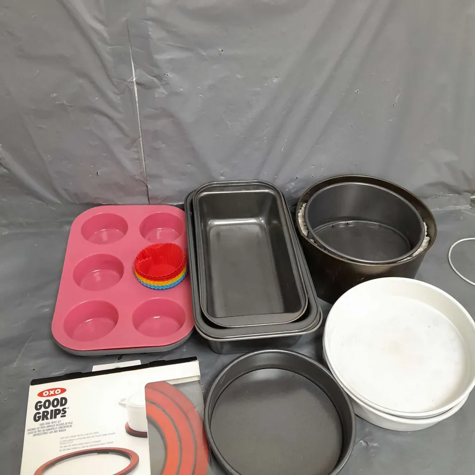 UNBRANDED BAKING SET 